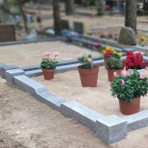 Гранитные ограды - Памятники | Надгробные плитки