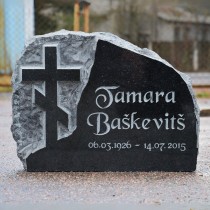 Meilt saate hauakivi, huaplaadi ja hauapiirded taskukohase hinnaga.