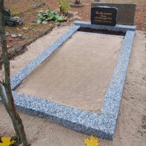 Oграда из мытого бетона - Ограды для могил | Памятники | Надгробные плитки - Hauakivi Salong OÜ