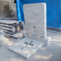 Erilised graniidist hauakivid ja hauapiirded parimate pakkumistega