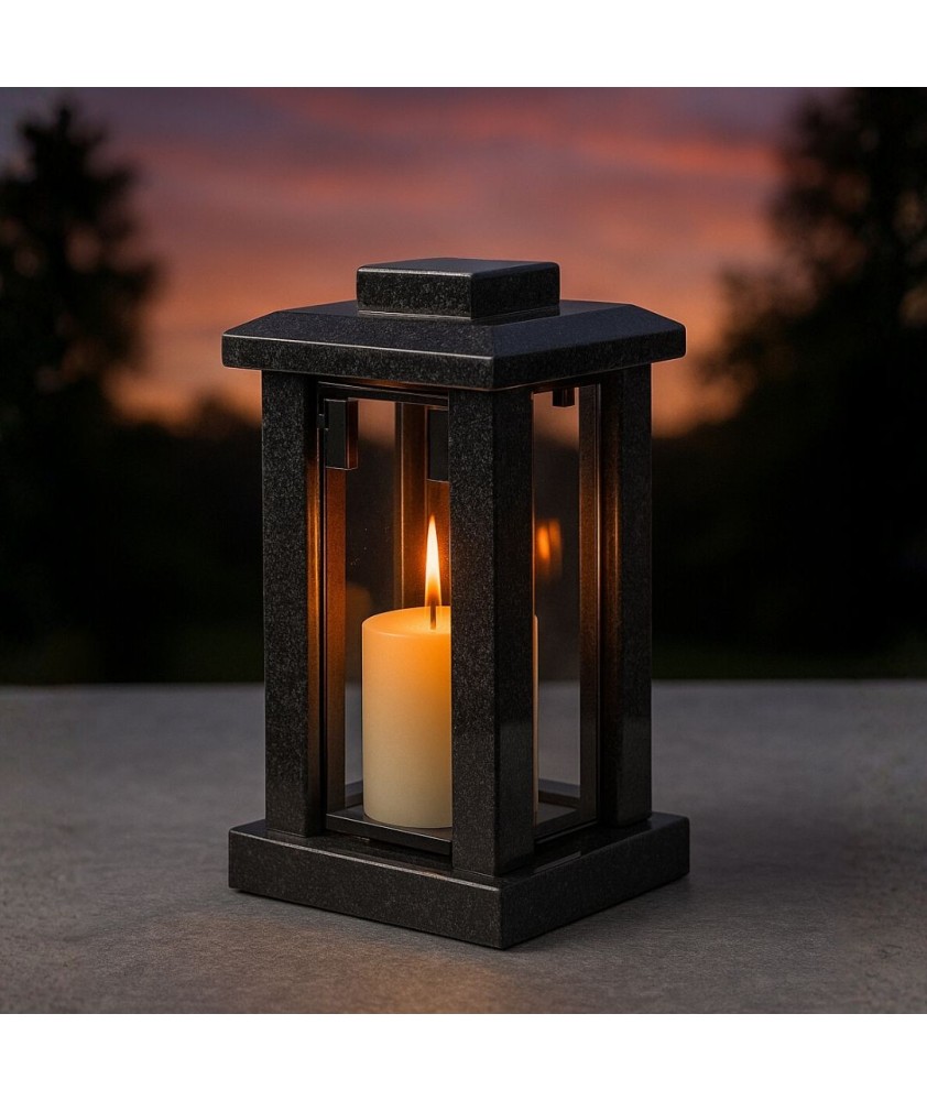 Гранитный могильный фонарь